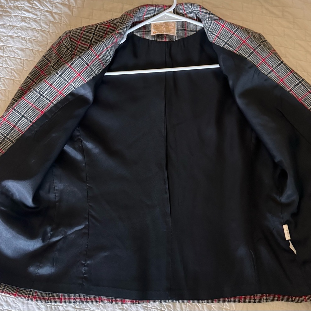 Pendleton Wool Plaid Vintage Blazer with Red Accents Womens 10 - Picture 2 of 9